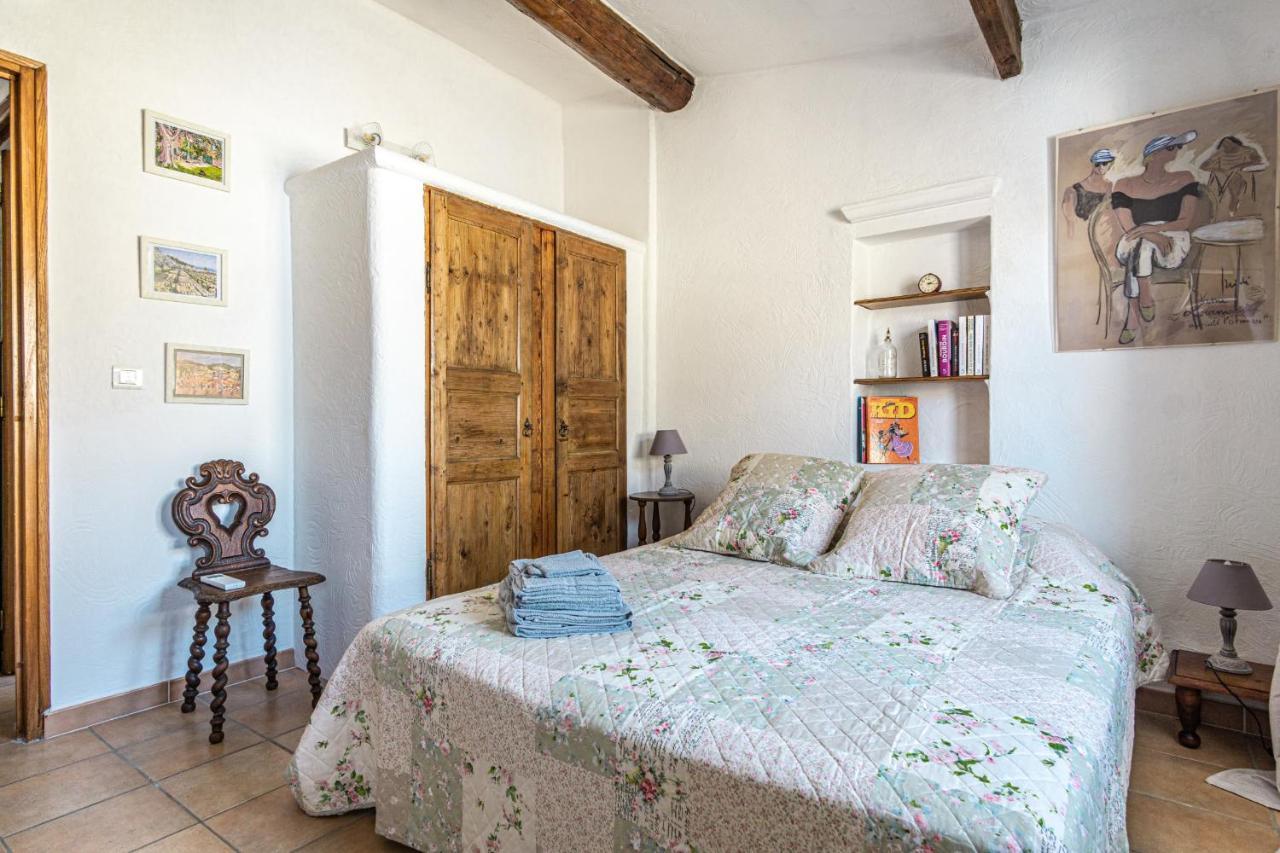 Maison De Village Au Coeur De Л'Іль-сюр-ла-Сорг Екстер'єр фото